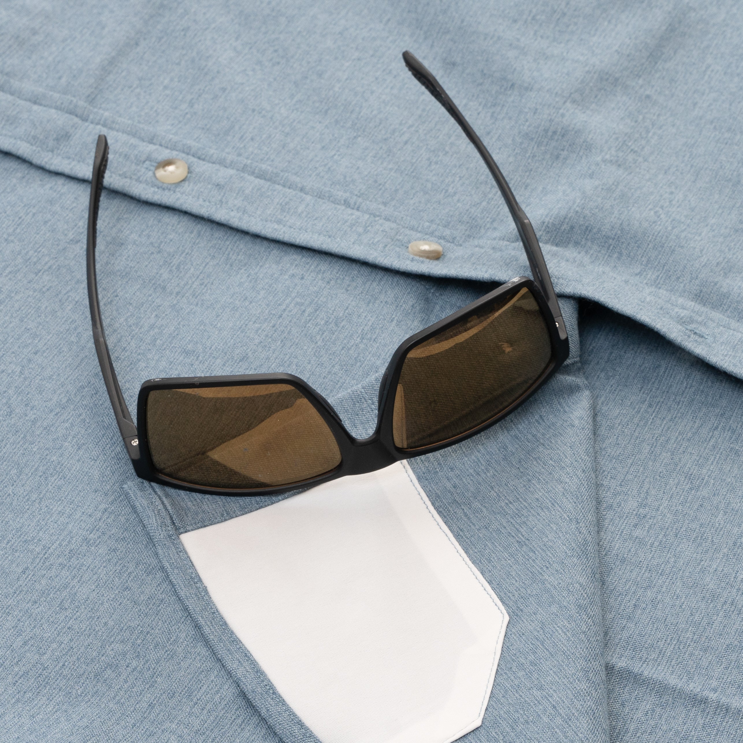 sunglasses on hidden lens clean fabric